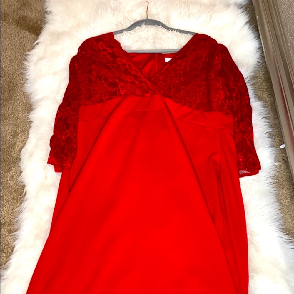 Red floral neck dress